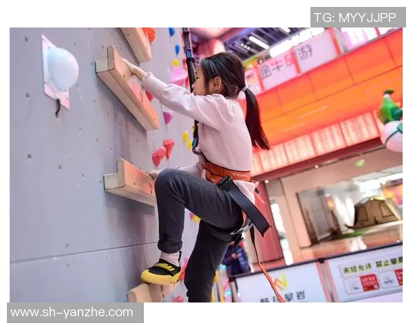 武汉极限运动队在世界攀岩锦标赛中以96分稳居积分榜首位